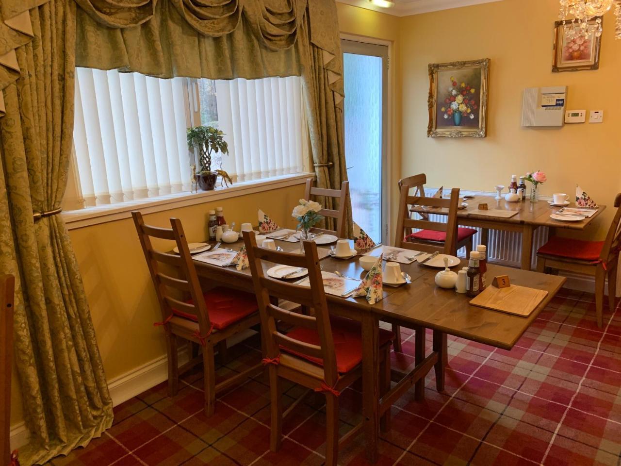 Westcourt Bed & Breakfast Форт-Уильям Экстерьер фото